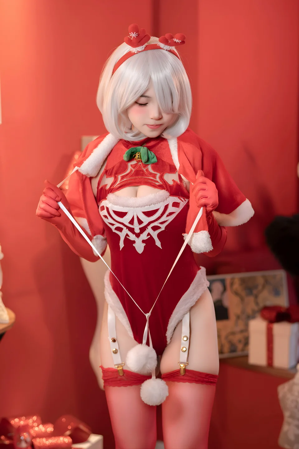Bangni邦尼 - 圣诞尼尔 红裙御姐 [132P,3V-966MB] tg@simisebaisi 【丝足阁】030.webp